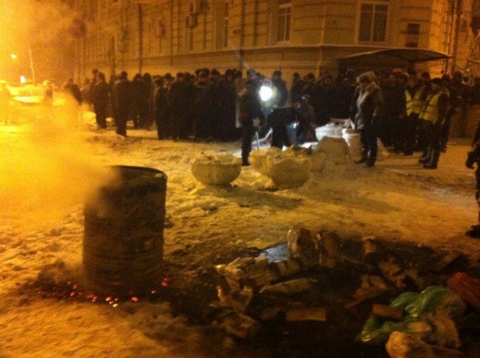 Concrete flower bowls were used to block an entrance into Lutheranska by protesters