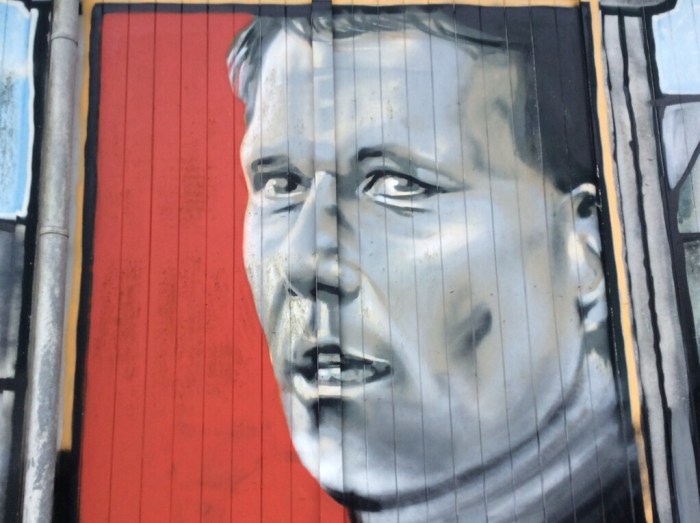 Marco van Basten mural