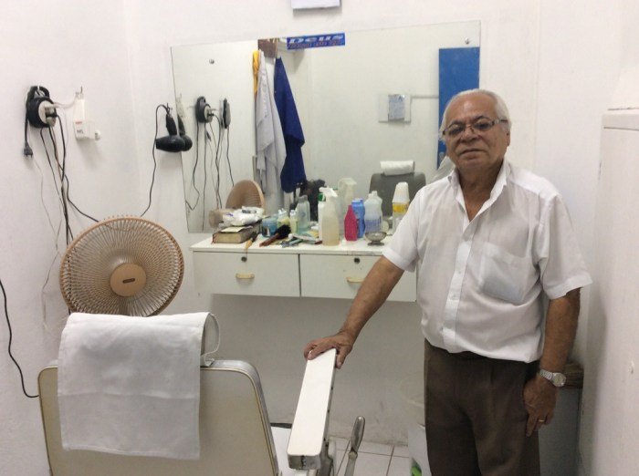 Giralo the Recife bus station barber